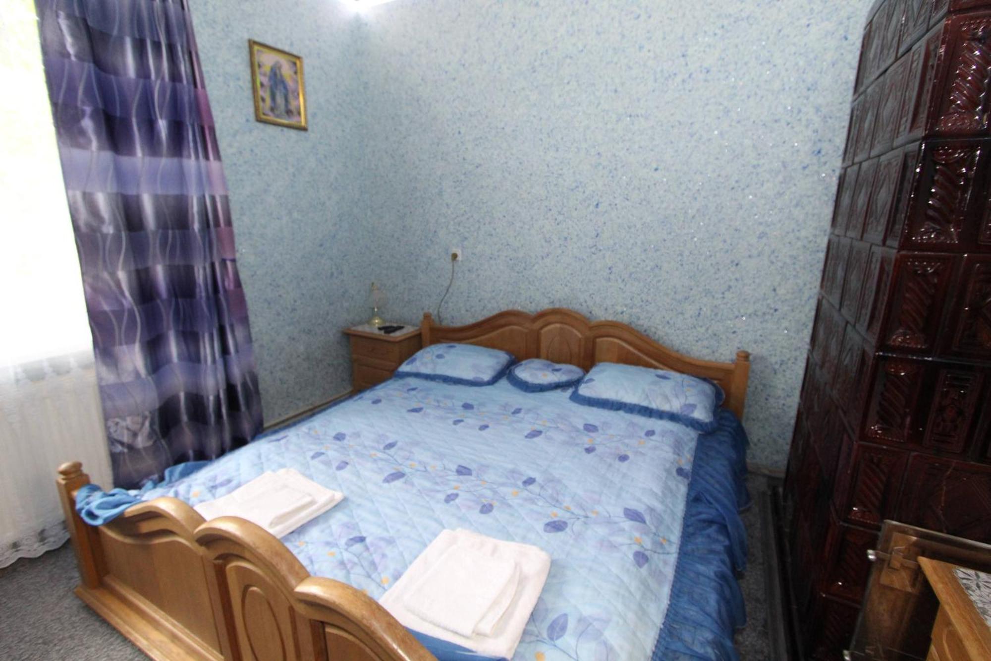 Котедж "Явірник" Tatariv Esterno foto